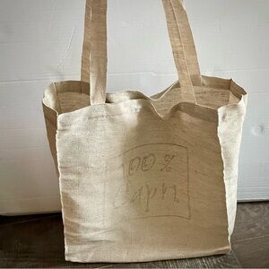 100% Capri Linen Tote Bag, 13.5” x 14”, Great Condition
